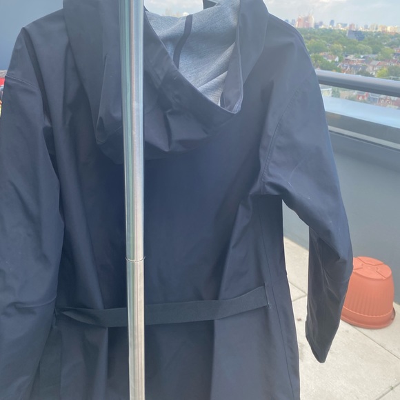 Nike coat - Picture 6 of 10